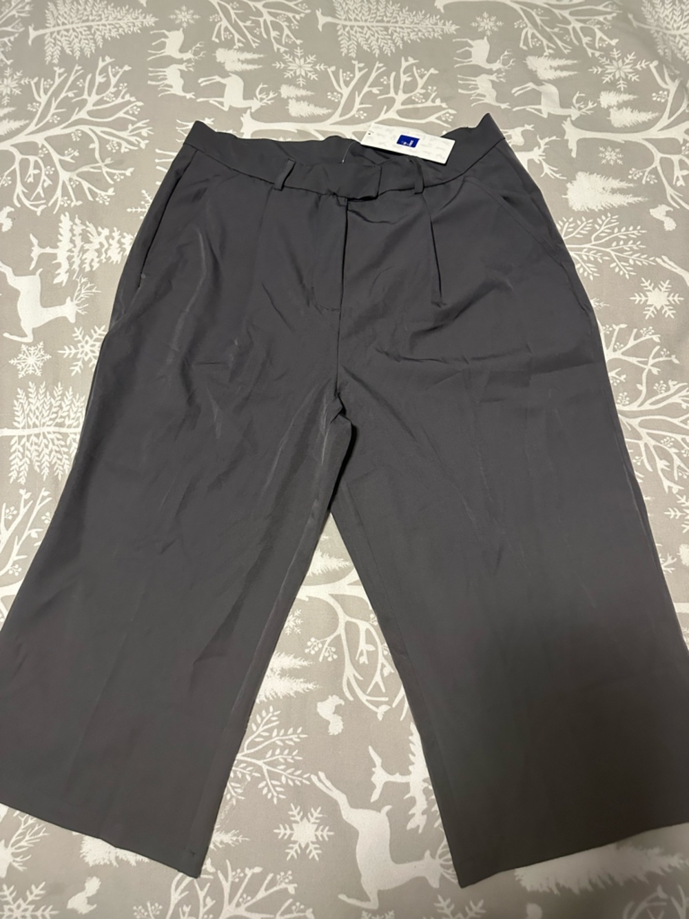 High-Rise Gray Cropped Wide-Leg Capris